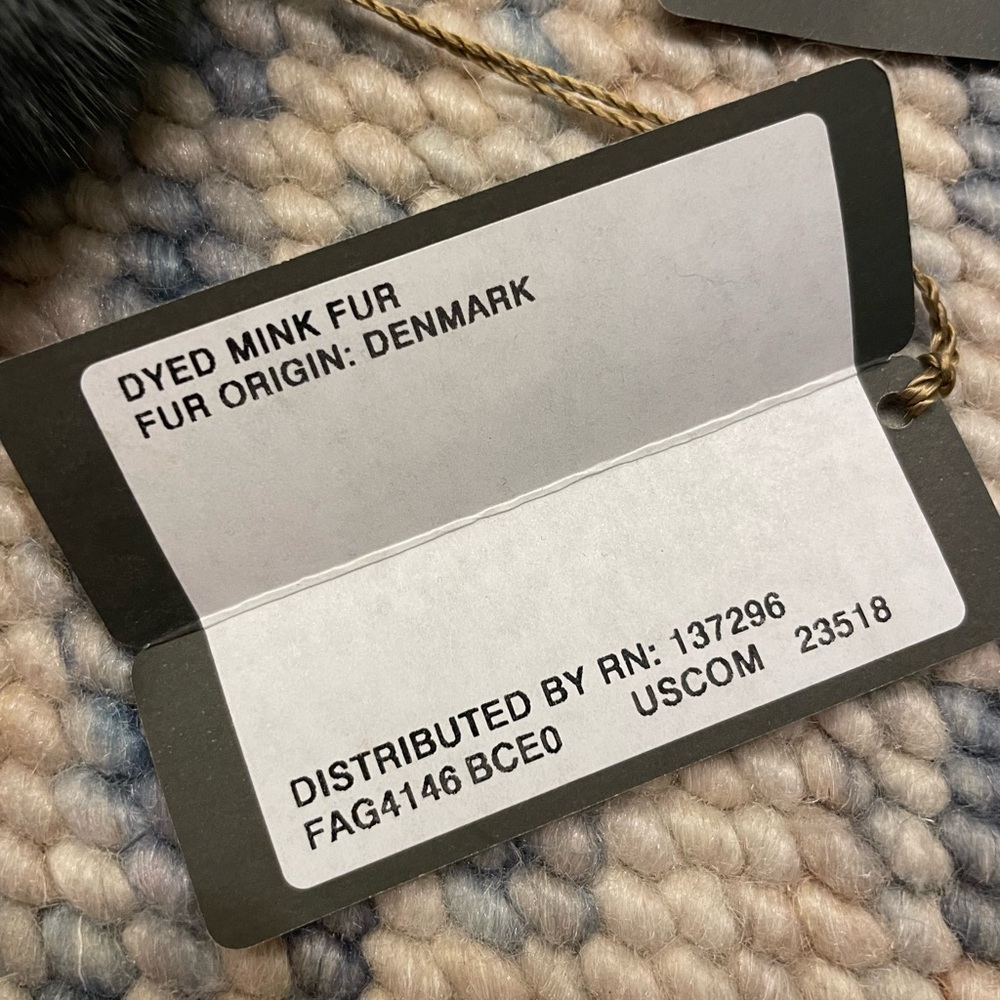 Loro Piana Fur Keychain - NWT - Picture 5 of 6